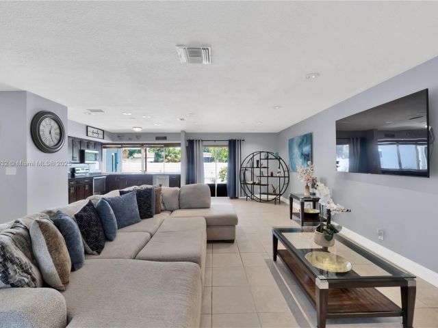 Home for sale at 1730 N 55th Ave - photo 6275107