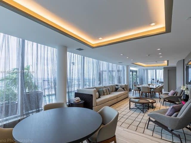 Apartment for sale  Unit #T3501 - photo 6277062