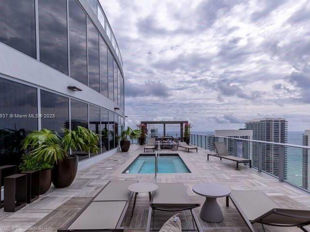 Apartment for sale  Unit #T3501 - photo 6277064