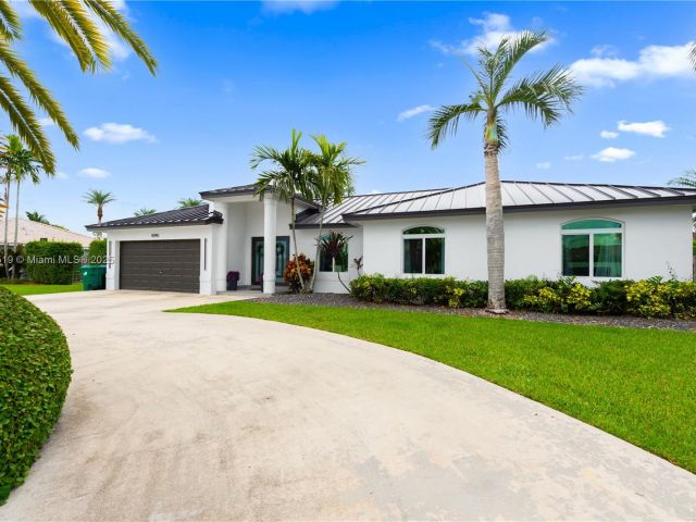 Home for sale at 18740 SW 297th St - photo 6274623