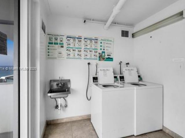 Apartment for rent  Unit #1006 - photo 6275607