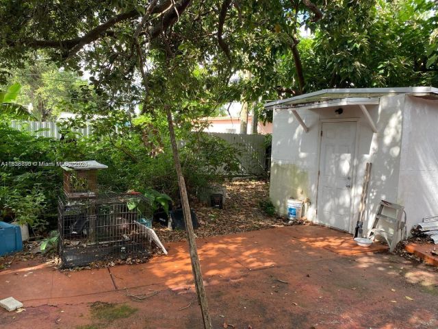 Home for sale at 1030 NW 30th Ave - photo 6285301