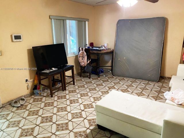 Home for sale at 1030 NW 30th Ave - photo 6285306