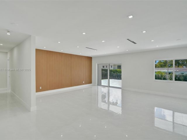 Home for sale at 1840 NE 199th St - photo 6286295