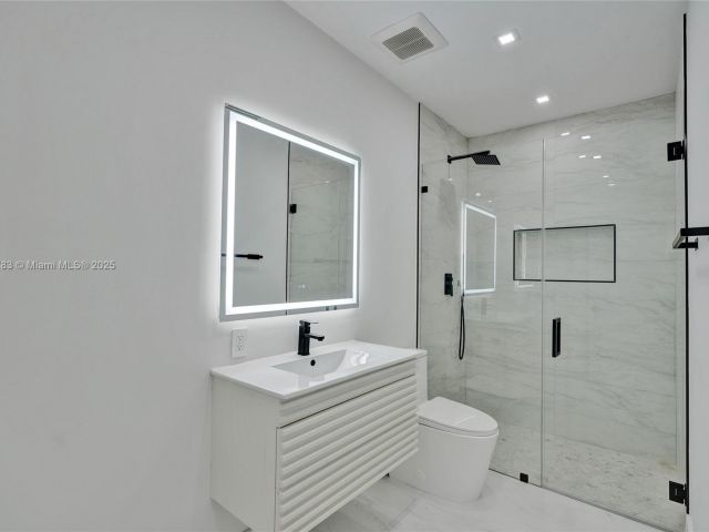 Home for rent at 1840 NE 199th St - photo 6286258