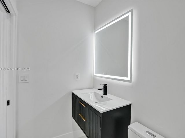 Home for rent at 1840 NE 199th St - photo 6286264