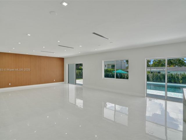 Home for rent at 1840 NE 199th St - photo 6286269