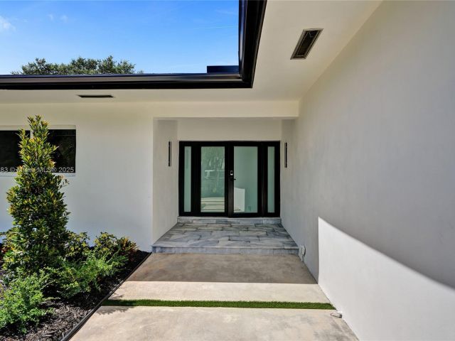 Home for rent at 1840 NE 199th St - photo 6286276