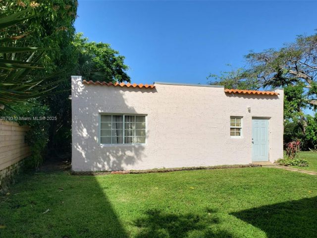 Home for sale at 3124 Prairie Ave - photo 6275022