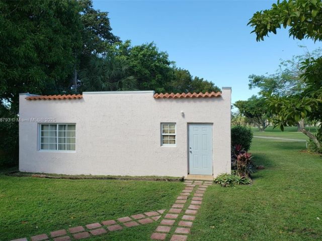 Home for sale at 3124 Prairie Ave - photo 6275026