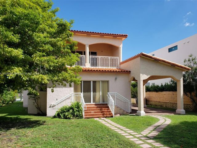 Home for sale at 3124 Prairie Ave - photo 6275029