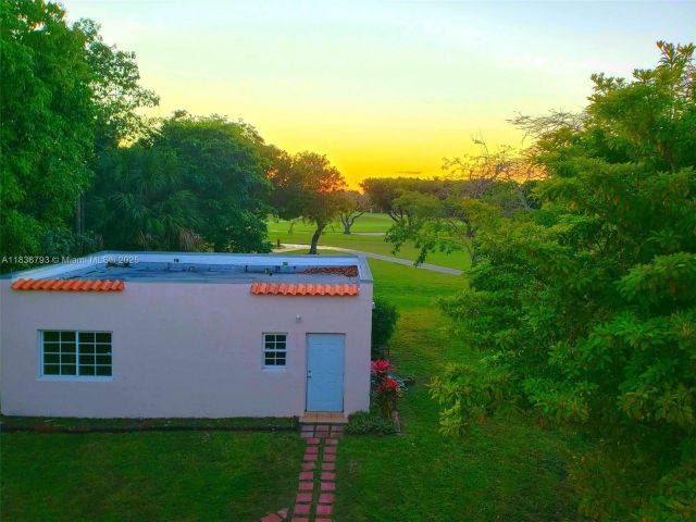 Home for sale at 3124 Prairie Ave - photo 6275030