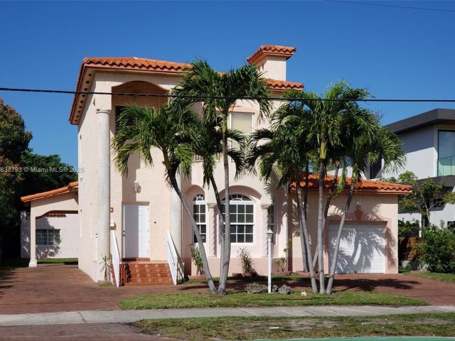 Home for sale at 3124 Prairie Ave - photo 6275032