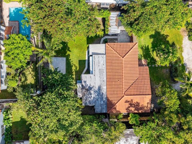 Home for sale at 738 Fernwood Rd - photo 6286367