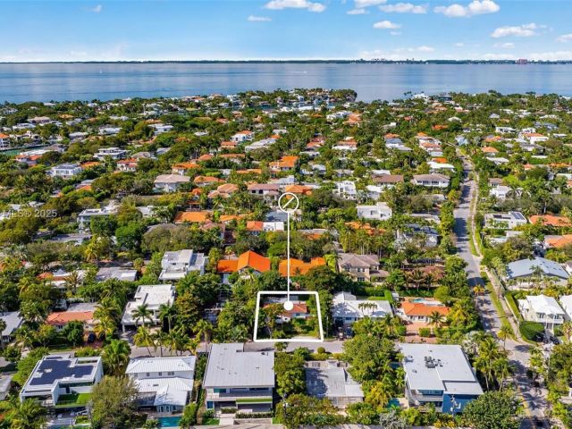 Home for sale at 738 Fernwood Rd - photo 6286369