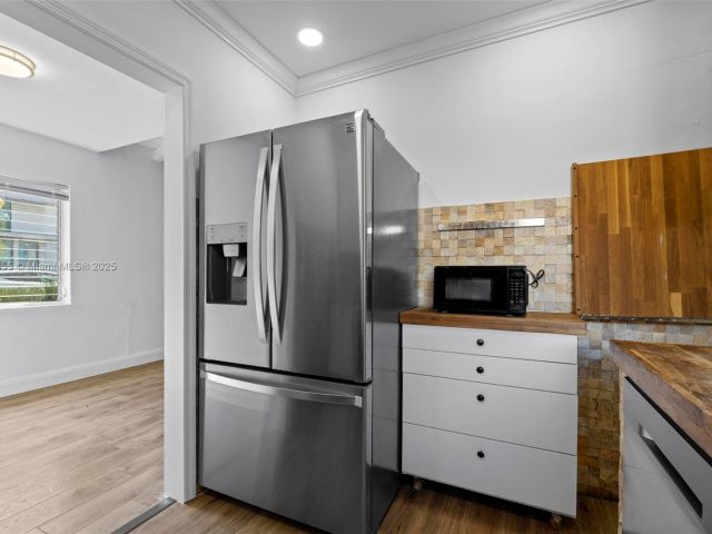 Home for sale at 738 Fernwood Rd - photo 6286372