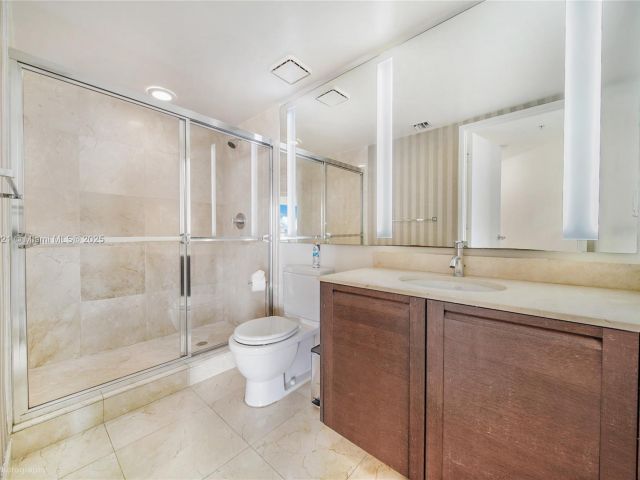 Apartment for rent  Unit #1-1502 - photo 6277591