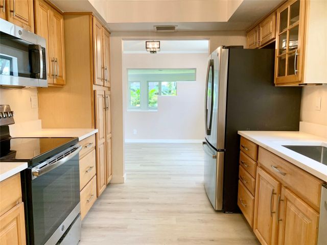 Home for sale at 764 SW 7th St - photo 6277797