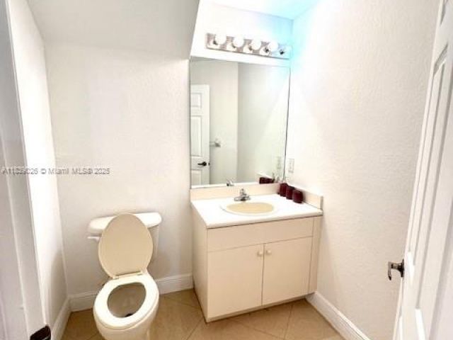 Home for rent at 11102 NW 83rd St 219 - photo 6276575