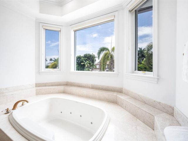 Home for rent at 438 Coconut Isle Dr - photo 6280319