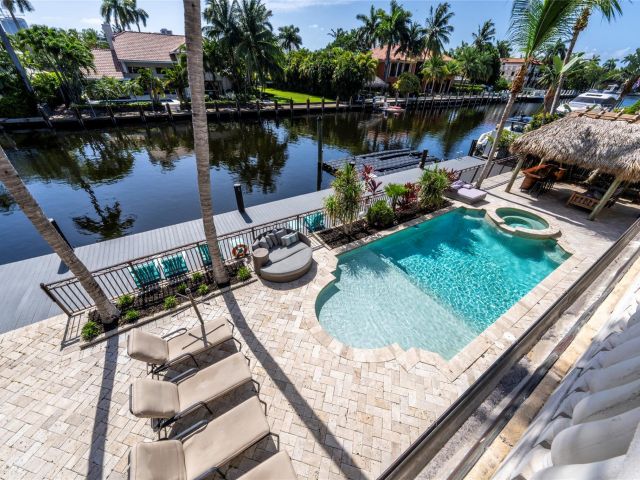 Home for rent at 42 Nurmi Dr - photo 6280334