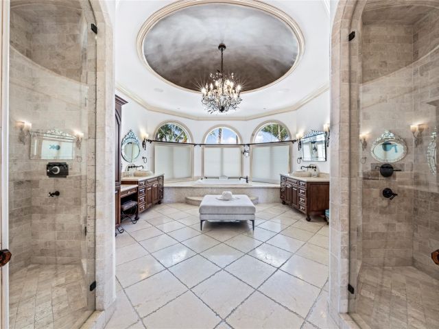 Home for rent at 42 Nurmi Dr - photo 6280337