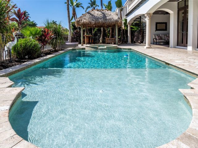 Home for rent at 42 Nurmi Dr - photo 6280347