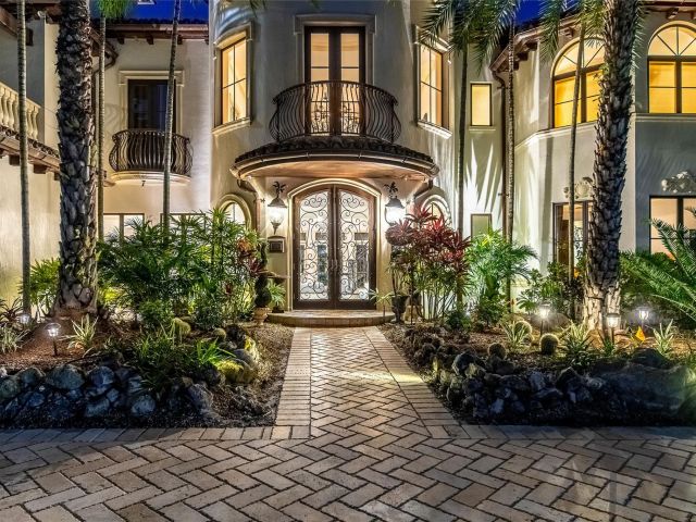 Home for rent at 42 Nurmi Dr - photo 6280350