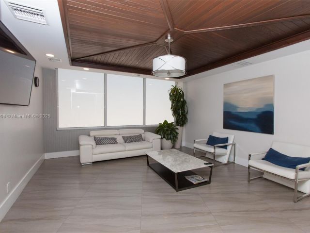 Apartment for sale  Unit #1801 - photo 6278156