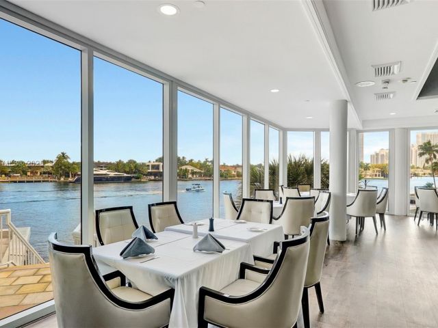 Apartment for sale  Unit #1801 - photo 6278165