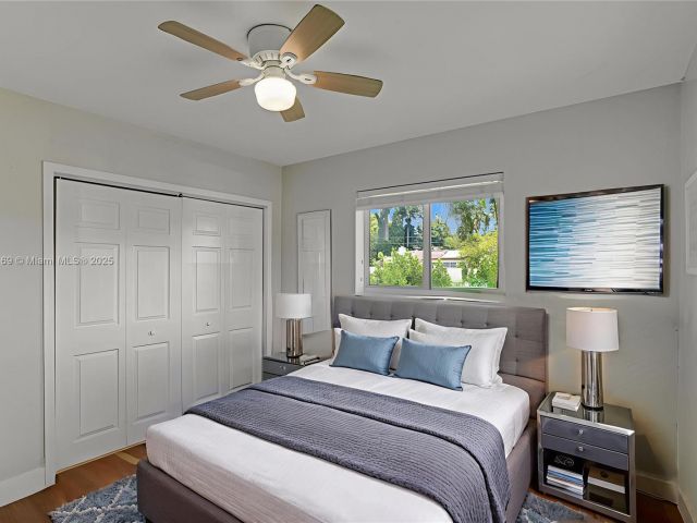 Home for sale at 16000 N Miami Ave - photo 6284669