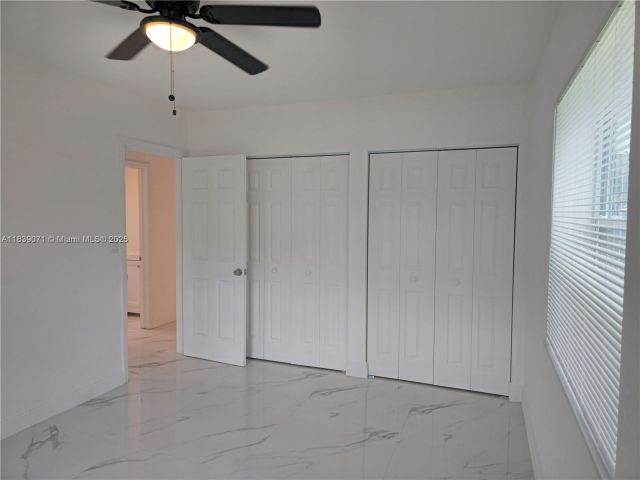 Home for sale at 1141 SW 8th Ter - photo 6279901
