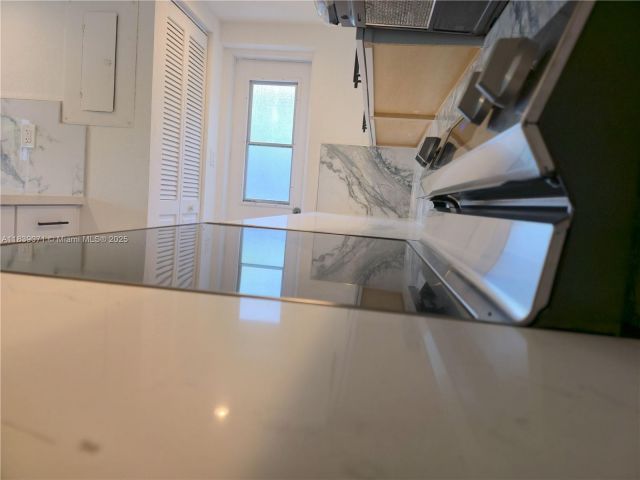 Home for sale at 1141 SW 8th Ter - photo 6279908