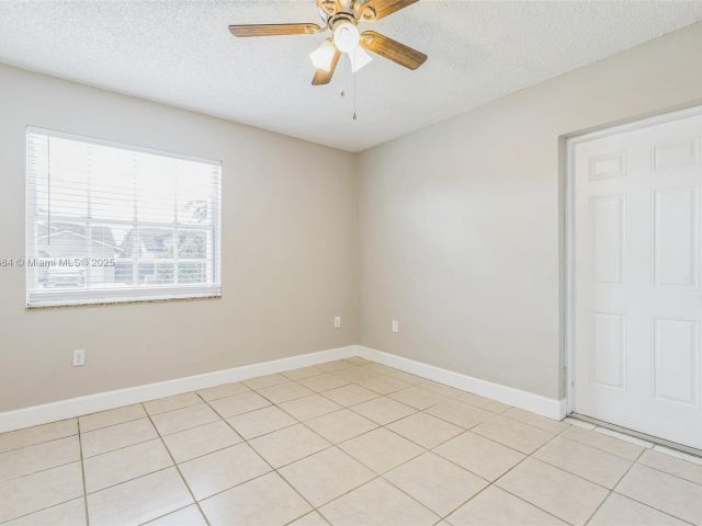 Home for sale at 5370 SW 144th Ave - photo 6277438