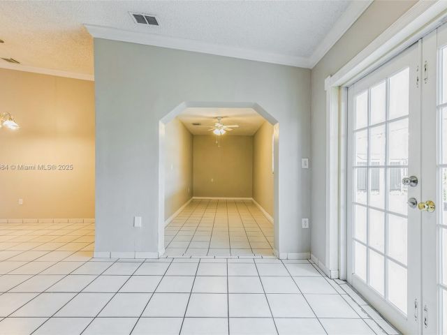 Home for sale at 5370 SW 144th Ave - photo 6277445