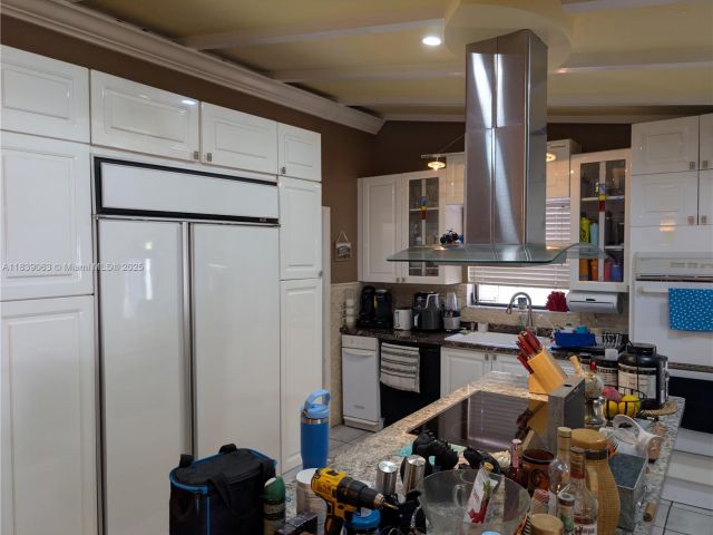 Home for sale at 2606 Gulfstream Ln - photo 6290745