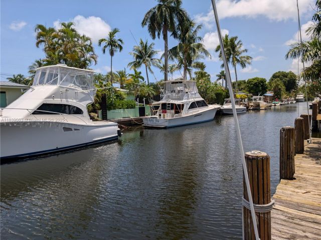 Home for sale at 2606 Gulfstream Ln - photo 6290753