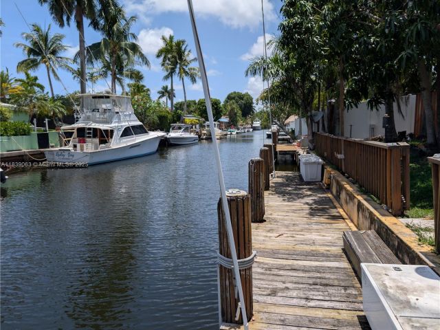 Home for sale at 2606 Gulfstream Ln - photo 6290755