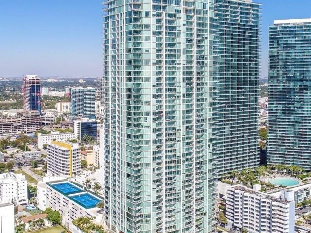 Apartment for sale  Unit #404 - photo 6279254