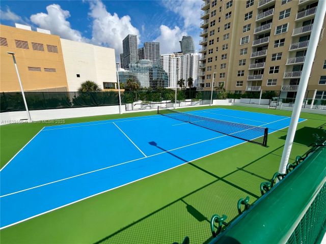 Apartment for rent  Unit #1415 - photo 6282789