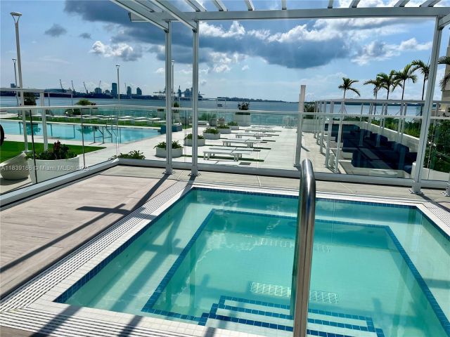 Apartment for rent  Unit #1415 - photo 6282790