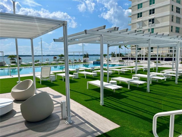 Apartment for rent  Unit #1415 - photo 6282800