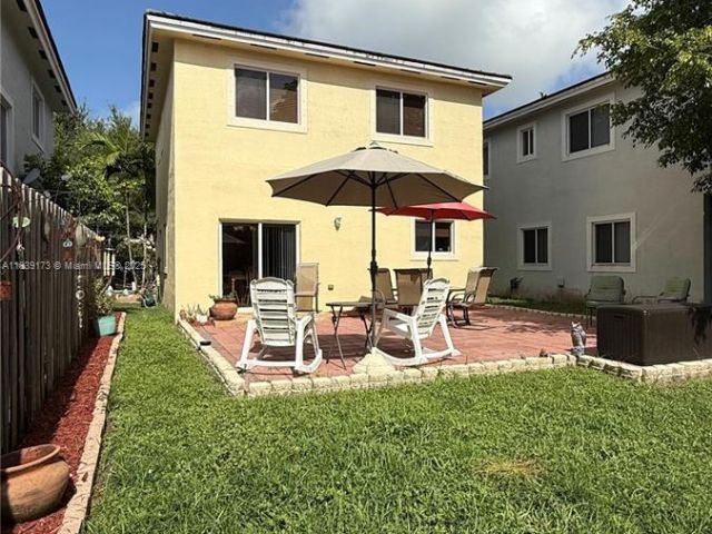 Home for sale at 232 SE 32nd Ter - photo 6278023