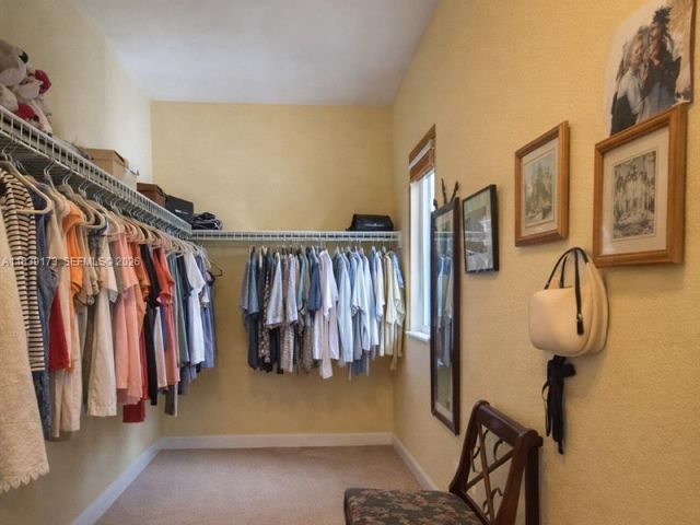 3-bedroom home for sale in Homestead - 232 SE 32nd Ter - MondialRealty