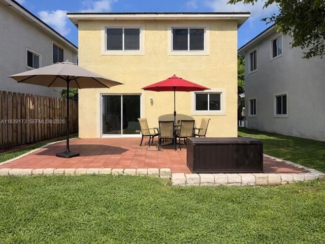 3-bedroom home for sale in Homestead - 232 SE 32nd Ter - MondialRealty