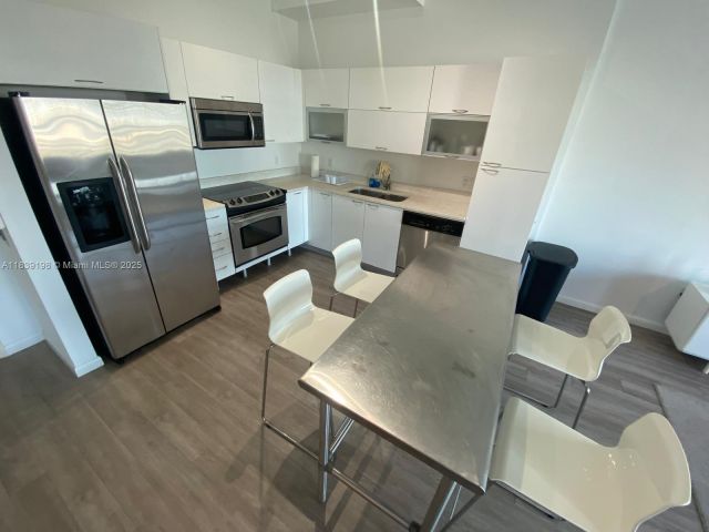 Apartment for sale  Unit #905 - photo 6289391