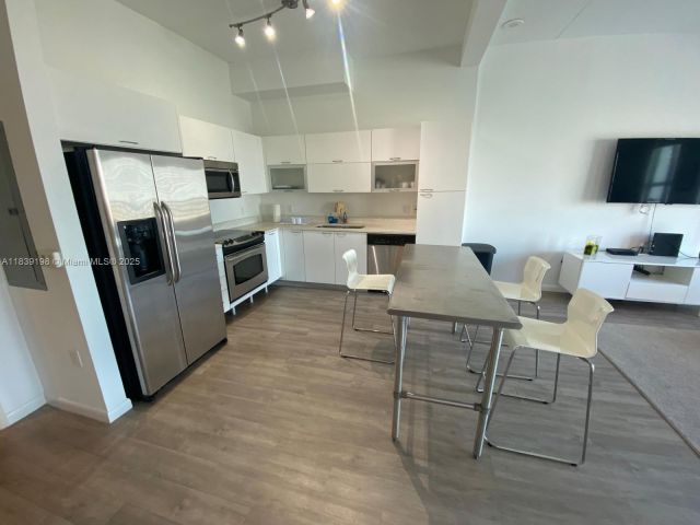 Apartment for sale  Unit #905 - photo 6289405