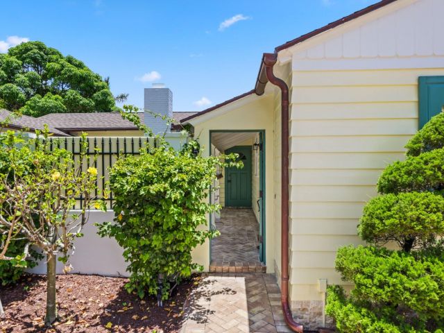 Home for sale at 2 Fisher Lane - photo 6279851