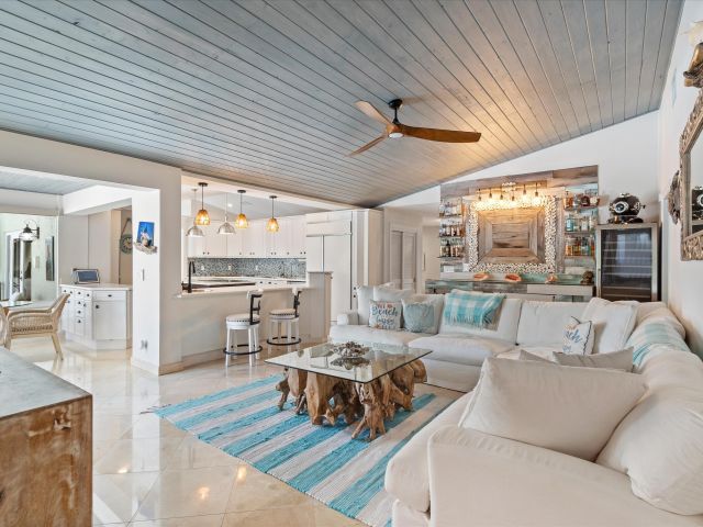 Home for sale at 830 NE Boca Bay Colony Drive - photo 6318818