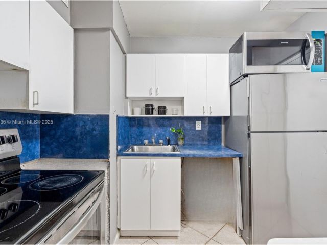 Apartment for sale  Unit #931 - photo 6287526